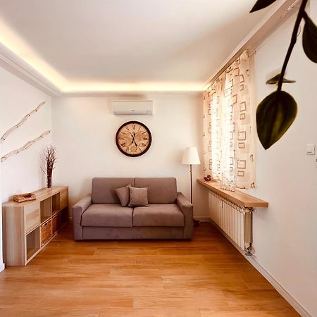 Il Dandy Appartamento Con Parcheggio Trieste Exterior photo