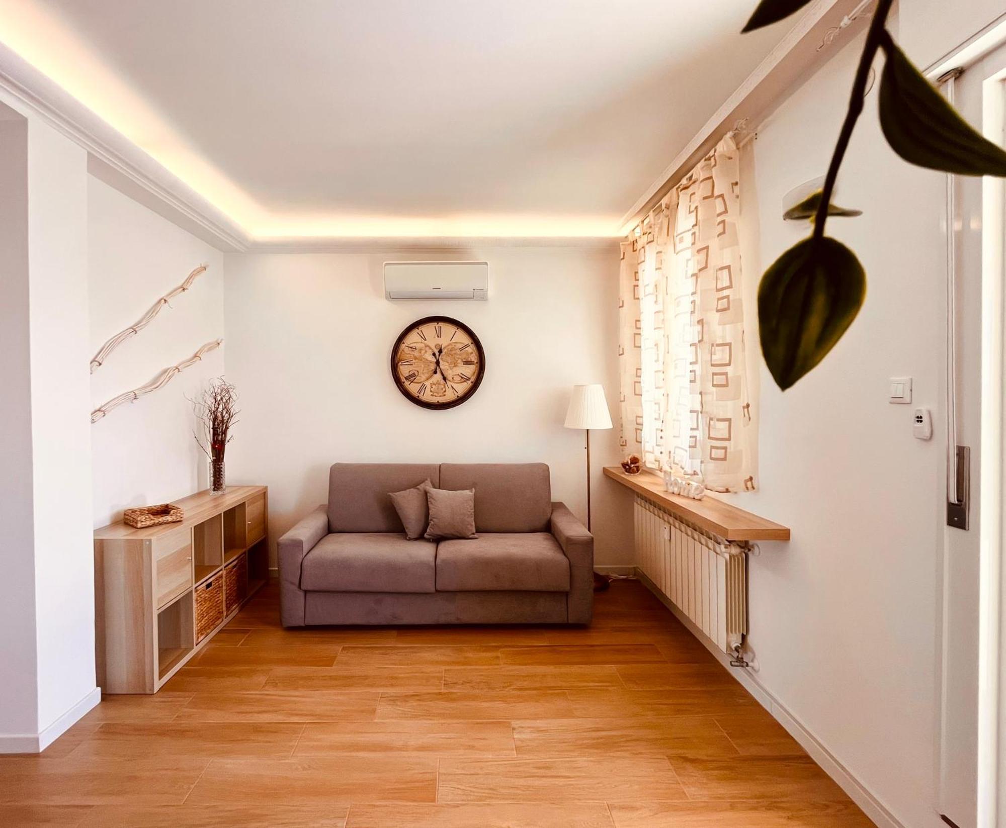Il Dandy Appartamento Con Parcheggio Trieste Exterior photo